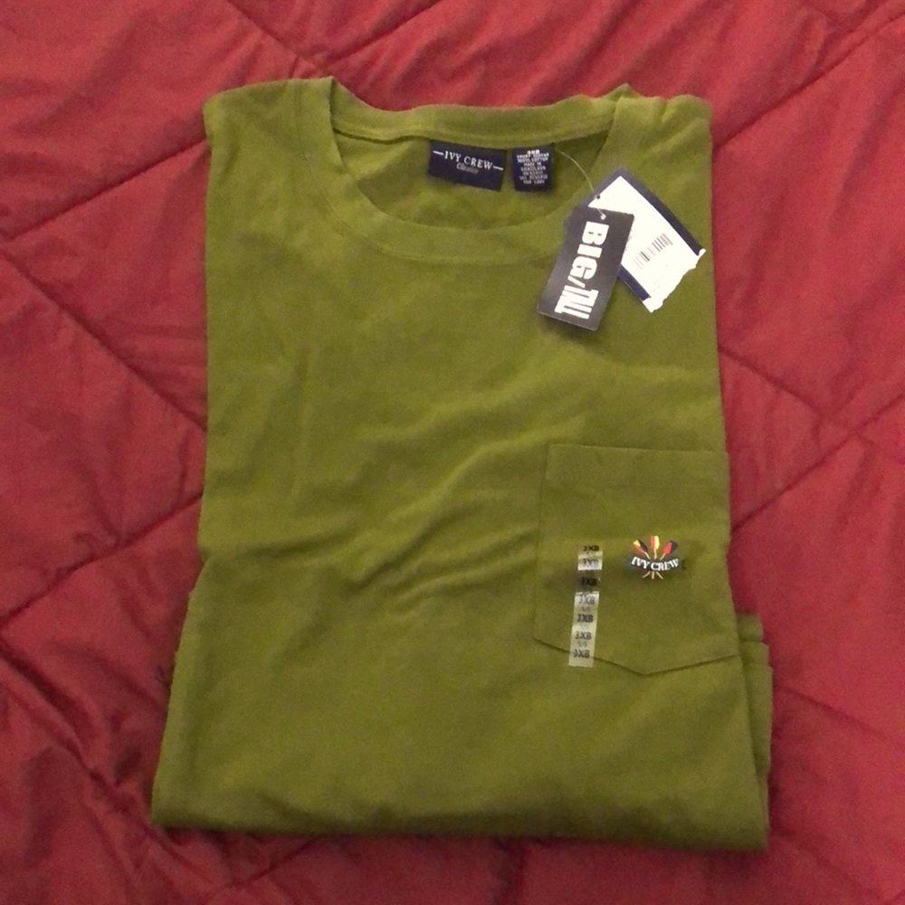 New with tags ss T-shirt ivy crew